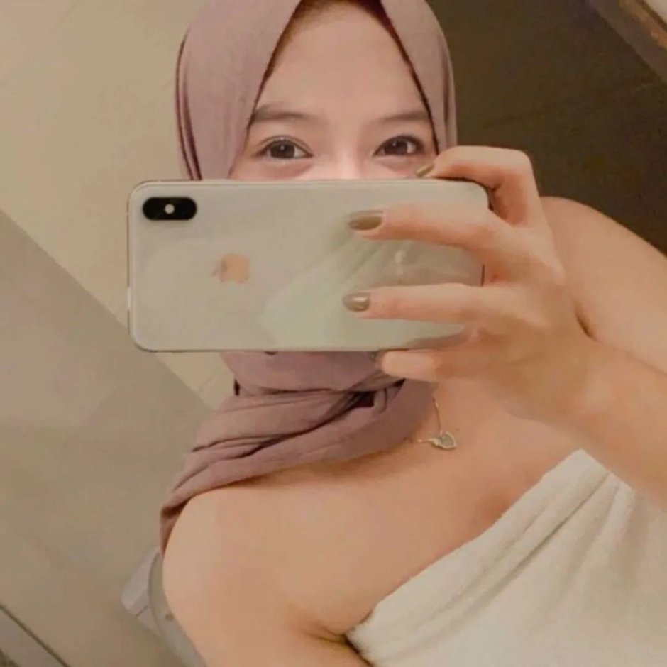 Indo Viral Bocil ABG Jilbab Manis Bikin nagih Kecup Boba Coklat Padet Baru Punel Demi Iphone Terbaru Top Global Trend 2025