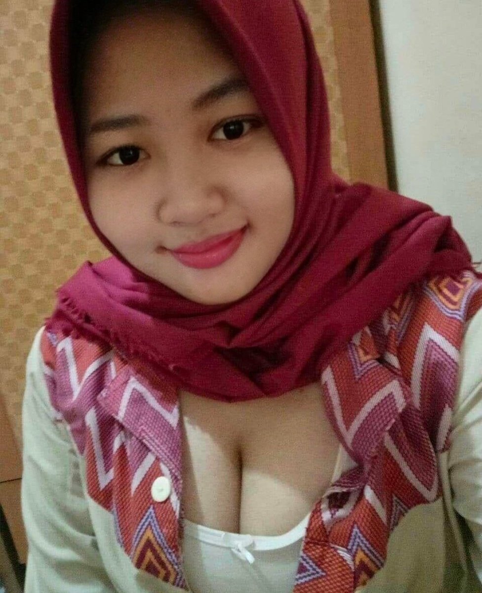 Video Viral SMP di Kebun Sawit on Social Media in 2025 Cd Pink Ukhti Jilbab Masih Orisinil Belajar Wiwik Bareng Kakak Sma of All Time Trending Video Top Viral Barat