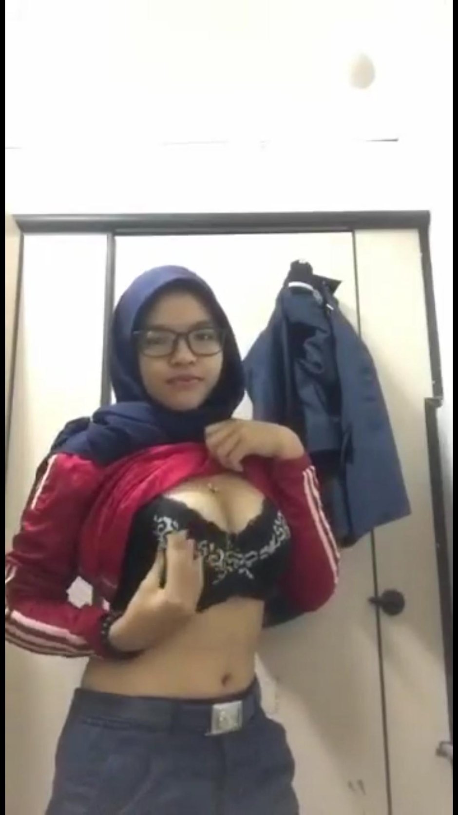 Video Indo Viral di Kebun Sawit on Social Media in 2025 Cd Pink Ukhti Jilbab Masih Orisinil Belajar Wiwik Bareng Kakak Sma of All Time Trending Video Top Viral Barat